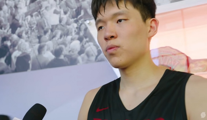 杨瀚森:期待与莫兰特并肩,其天赋劲爆无需多言 杨瀚森:期待与莫兰特并肩,其天赋劲爆无需多言