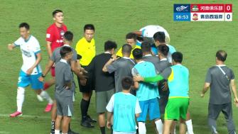 古斯塔沃何超中框 河南0-0闷平西海岸 古斯塔沃何超中框 河南0-0闷平西海岸