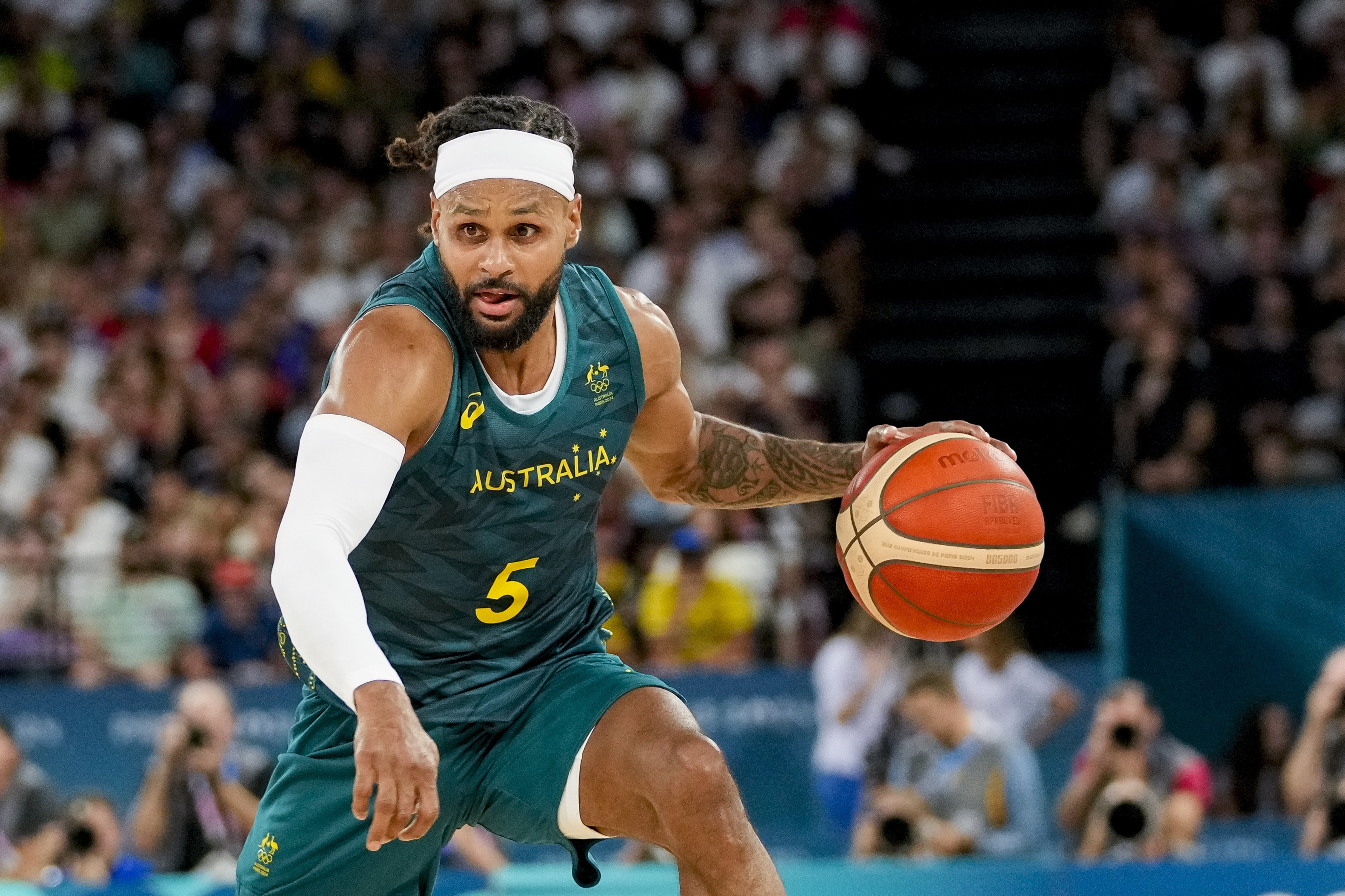 HoopsHype80大国际球星：奥拉朱旺居首 姚明第18 文班第50