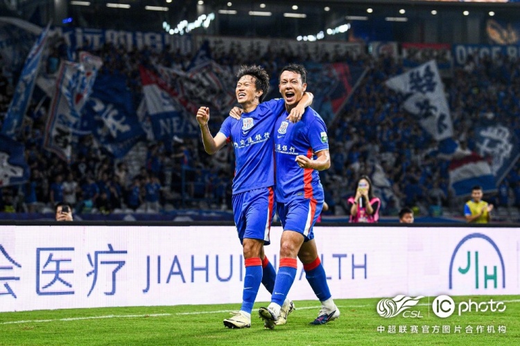 高天意百场传射建功，申花主场4-1逆转河南