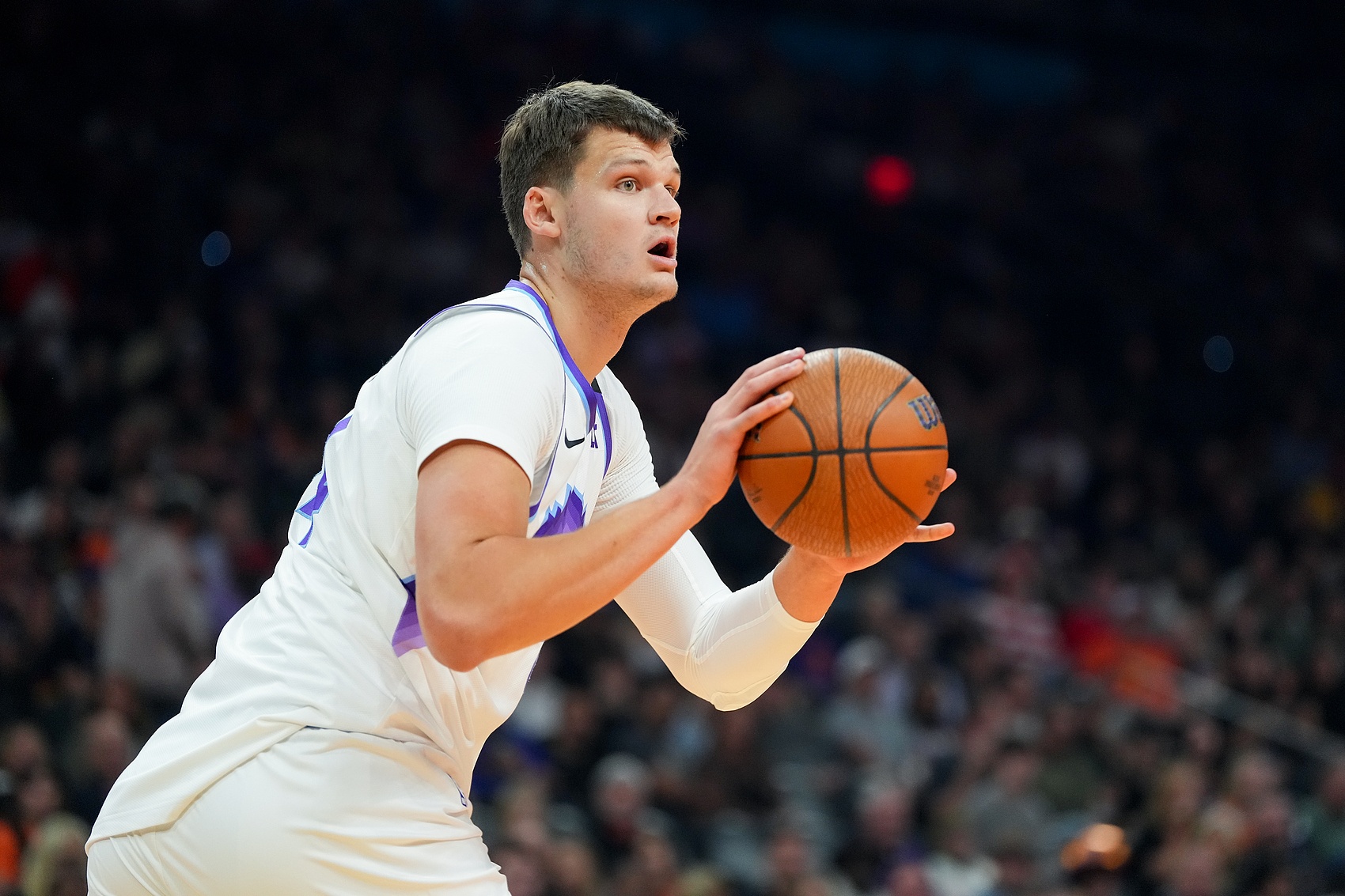 众球星伤愈复出!哈利伯顿&利拉德&火箭双星联手搅动NBA格局 众球星伤愈复出!哈利伯顿&利拉德&火箭双星联手搅动NBA格局