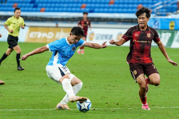 【战报】屡造险情难改比分，深圳新鹏城U20憾负陕西联合U20
