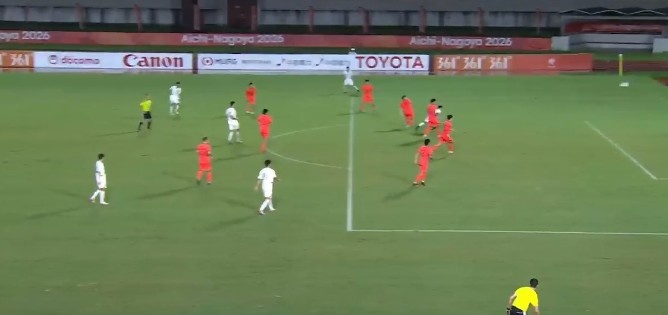亚运开门红！U23国足2-1逆转朝鲜 37岁吴曦29岁张玉宁均传射建功