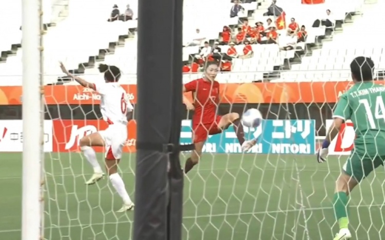 90分钟-中国女足0-0越南女足进加时 中国女足场面压制破门乏术