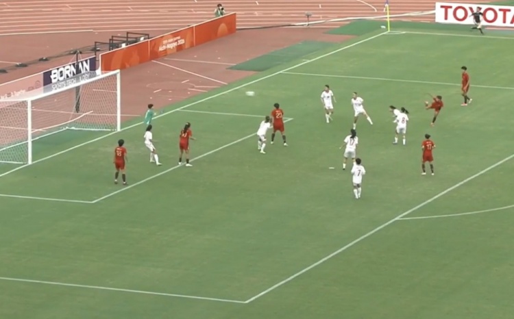 90分钟-中国女足0-0越南女足进加时 中国女足场面压制破门乏术